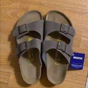 Suede sandals EU 39